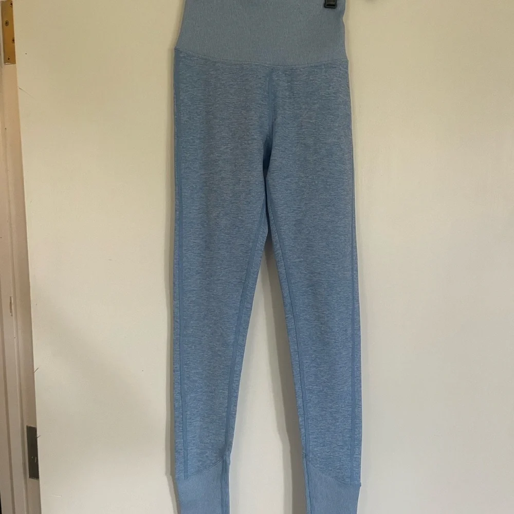 Alo AloSoft Leggings XXS - Picture 2 of 4